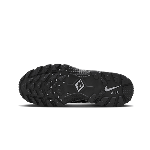 Nike Air Humara QS Black Metallic Silver Nike Air Humara QS Black Metallic Silver