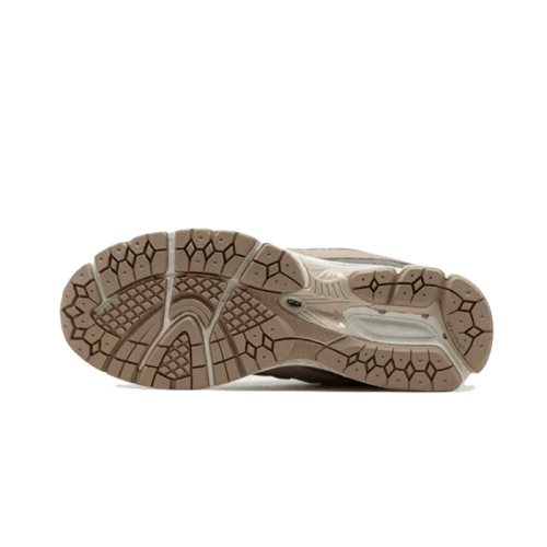 New Balance 2002R Driftwood Sandstone New Balance 2002R Driftwood Sandstone