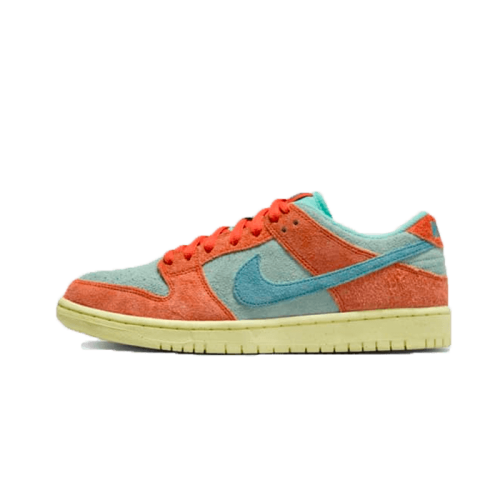 Nike SB Dunk Low Orange Emerald Rise Nike SB Dunk Low Orange Emerald Rise