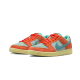 Nike SB Dunk Low Orange Emerald Rise Nike SB Dunk Low Orange Emerald Rise