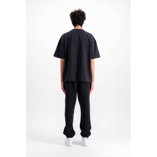T-Shirt L’Uniforme Black (2023) T-Shirt L’Uniforme Black (2023)
