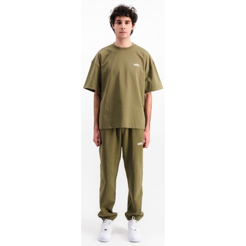 Sweatpants L’Uniforme Olive (2023) Sweatpants L’Uniforme Olive (2023)
