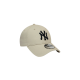 New Era League Essential 9FORTY Cap New York Yankees Beige New Era League Essential 9FORTY Cap New York Yankees Beige