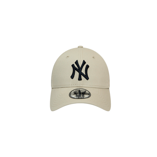 New Era League Essential 9FORTY Cap New York Yankees Beige New Era League Essential 9FORTY Cap New York Yankees Beige